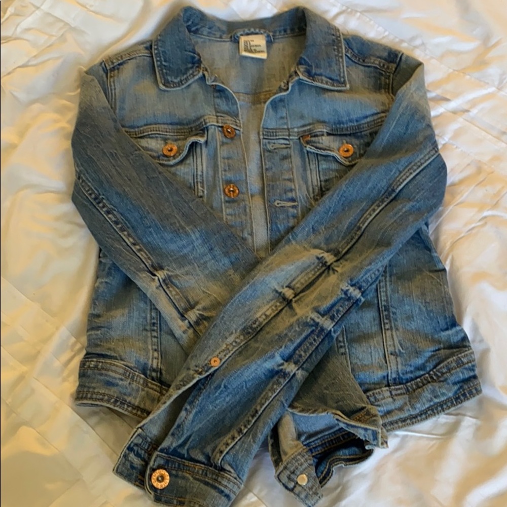 Jean jacket - Picture 2 of 3